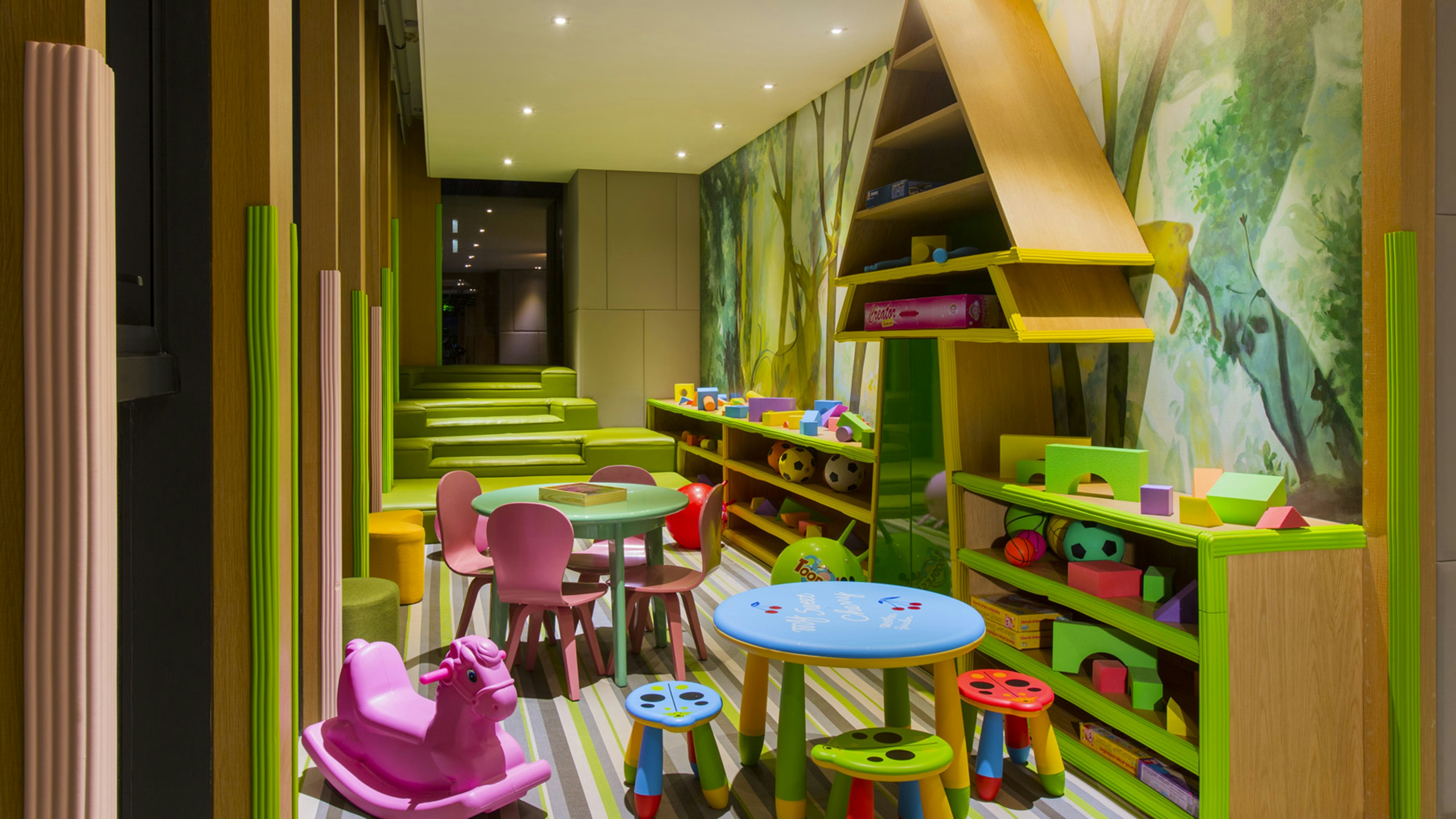 HOLIDAY INN NANJING QINHUAI SOUTH SUITES 22/28