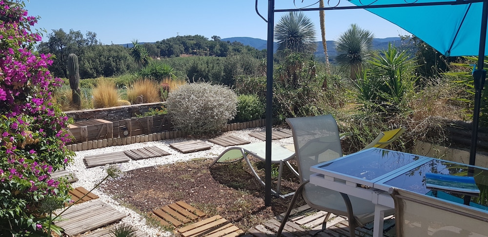 Villa Des Delices 15/48
