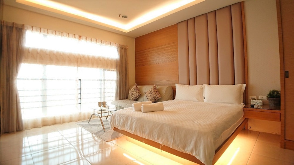 Lj Hotel 26/65