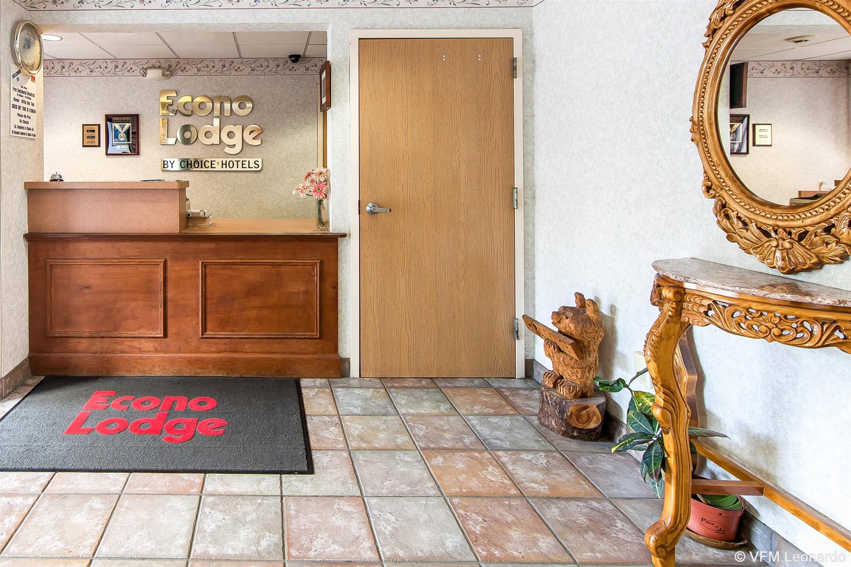 Econo Lodge Lookout Mountain 12/63