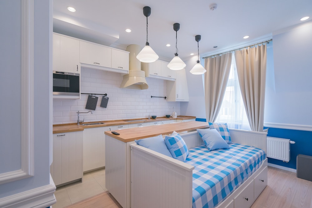 Revelton Suites 50/71