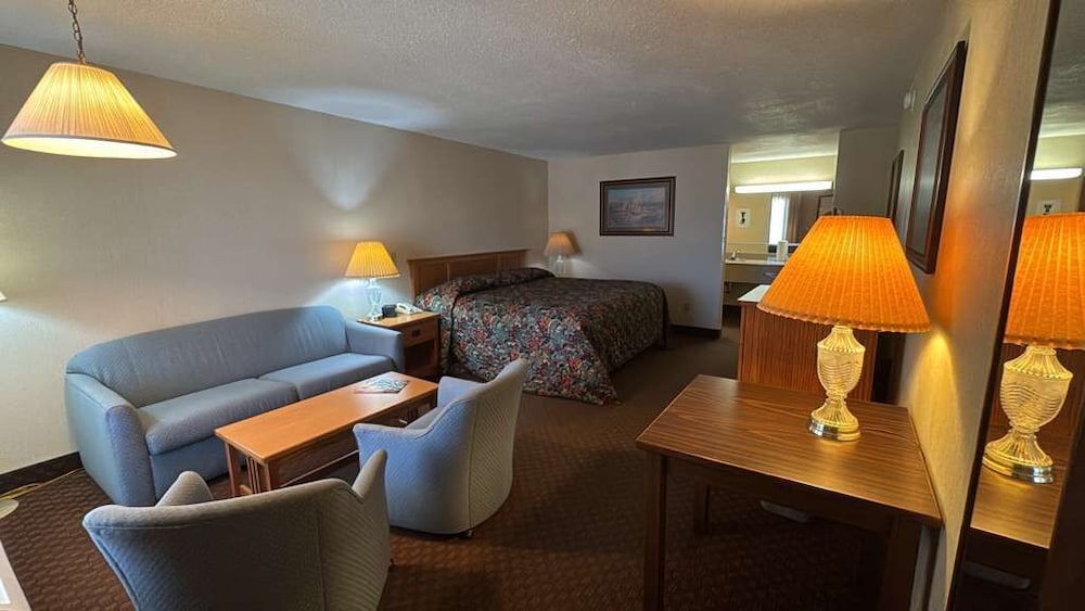 Sundowner Inn Forsyth I 94 40/62
