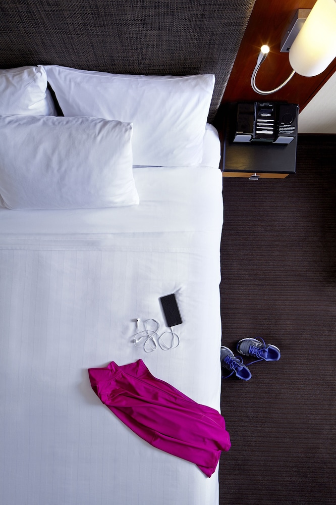 Hyatt Regency New Brunswick 20/66