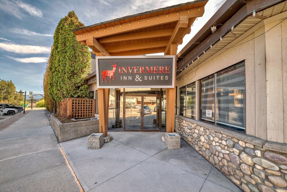 BEST WESTERN INVERMERE INN 22/27