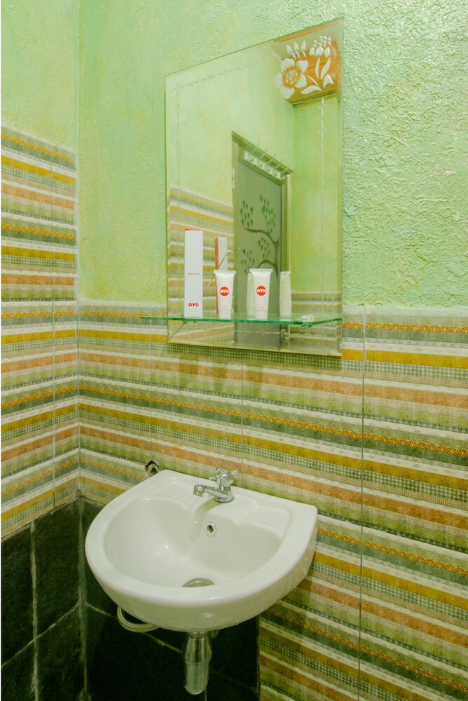 OYO 867 Bettah Coba Homestay 31/31