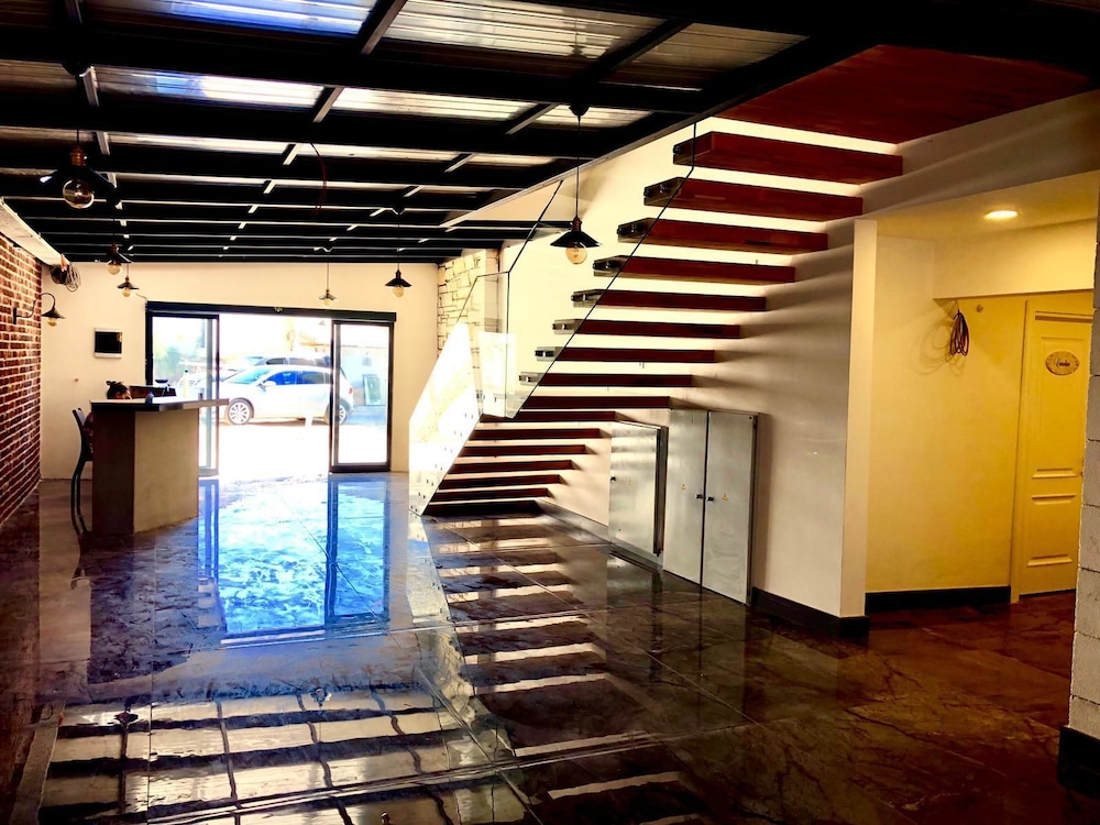 Victoria Hotel & Lounge Foça 7/42