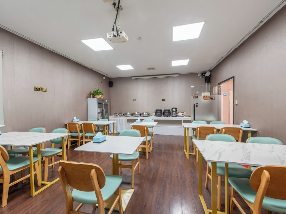 Xana Lite Hotel (Guangzhou Dongxiaonan Metro Station Shixi) 43/58