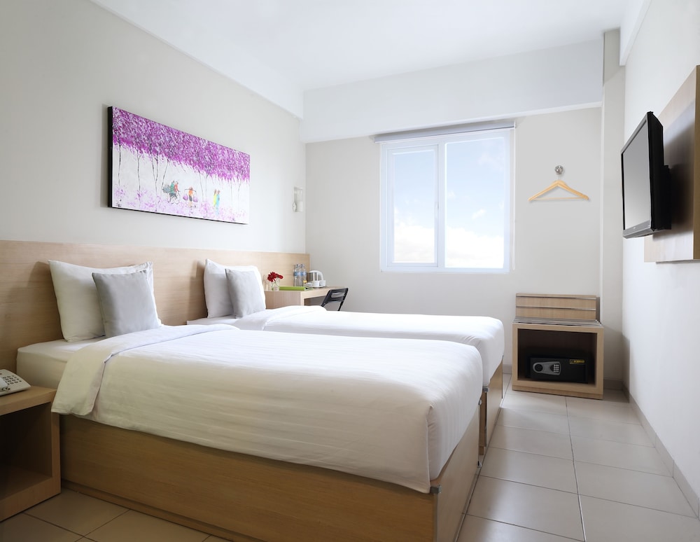 Lemo Hotel Serpong 13/62