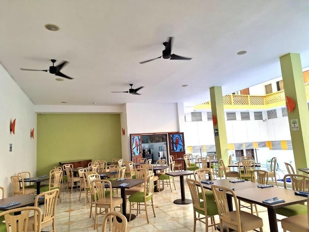 HOTEL NEIVA PLAZA 46/50