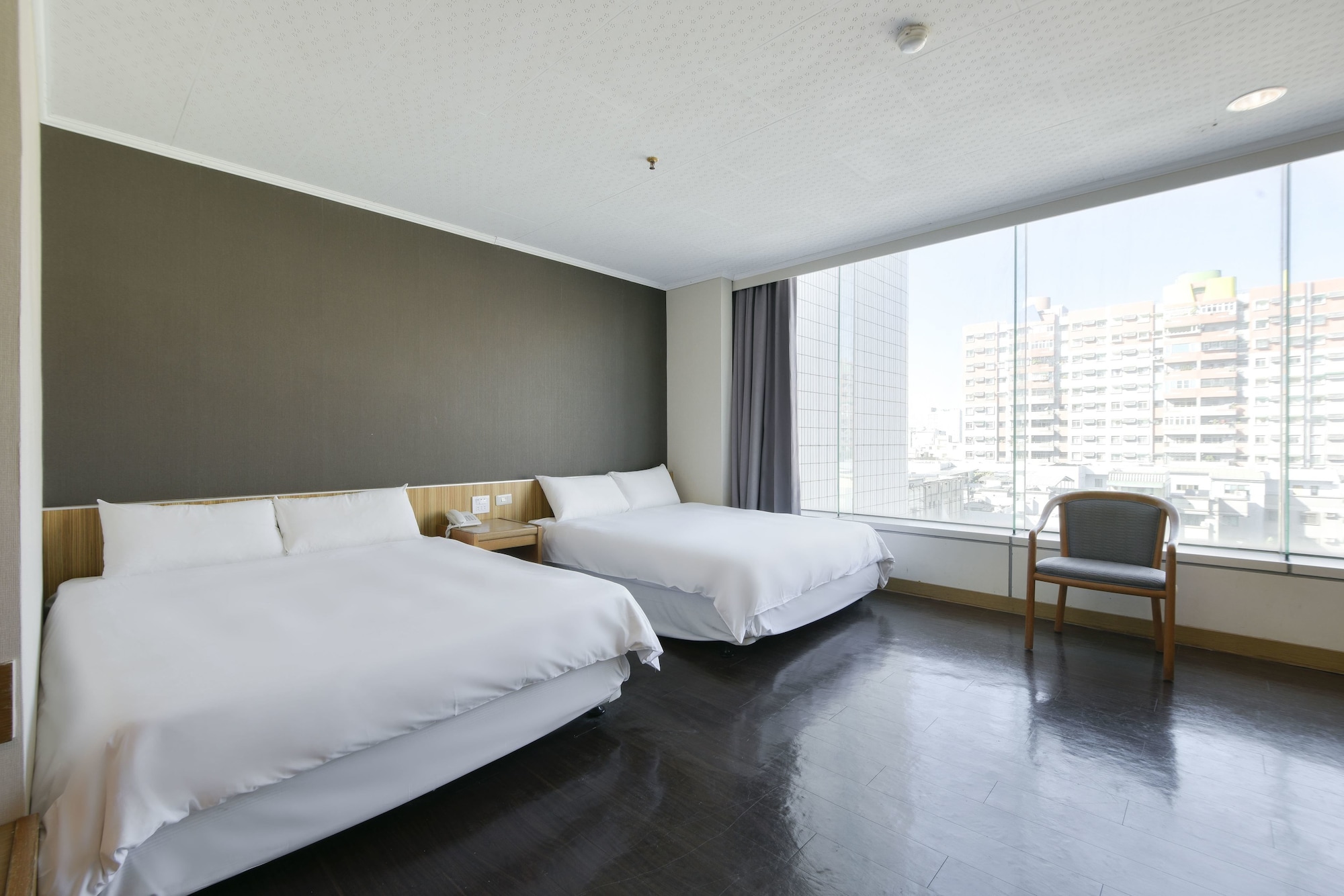 1 BEDROOM, SUPERIOR, QUADRUPLE
