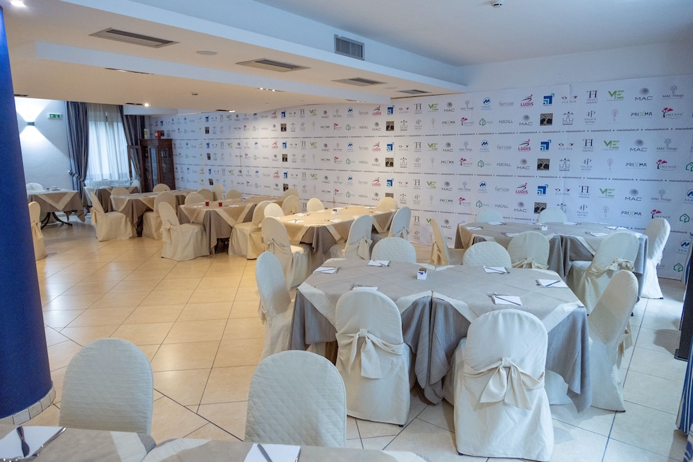 Palace hotel Due ponti 29/47