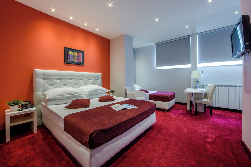 Central Hotel Zagreb 35/71
