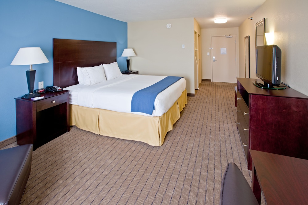 Holiday Inn Express Hotel And Suites Shelbyville Indianapolis 21/71