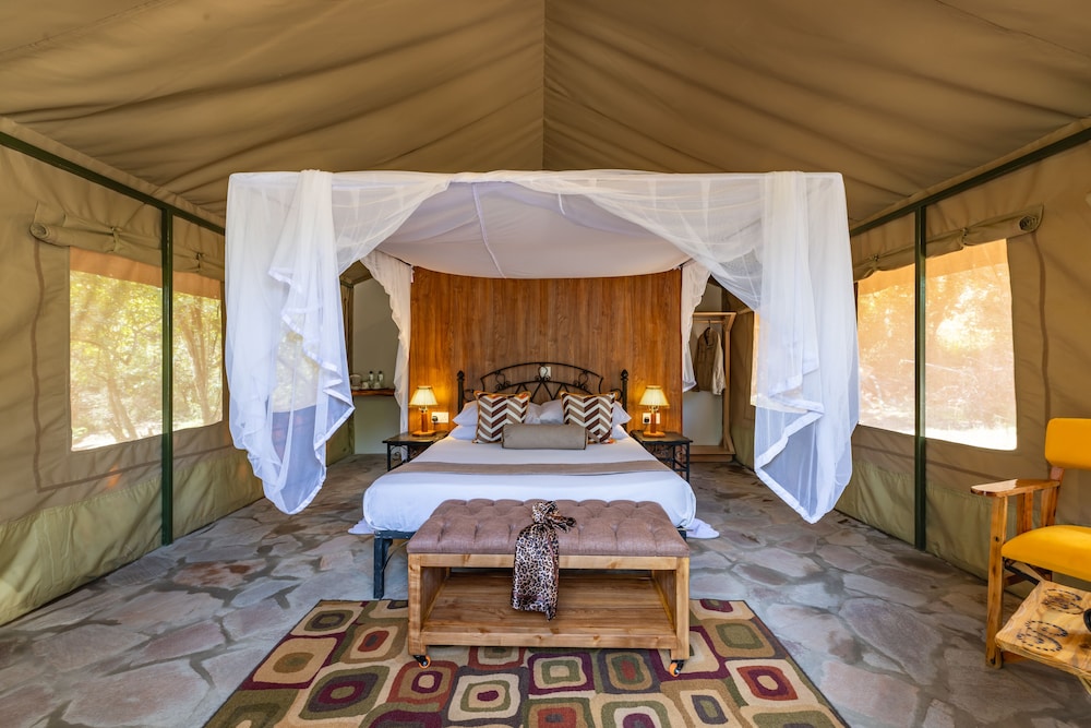 Sentrim Mara Lodge 19/47