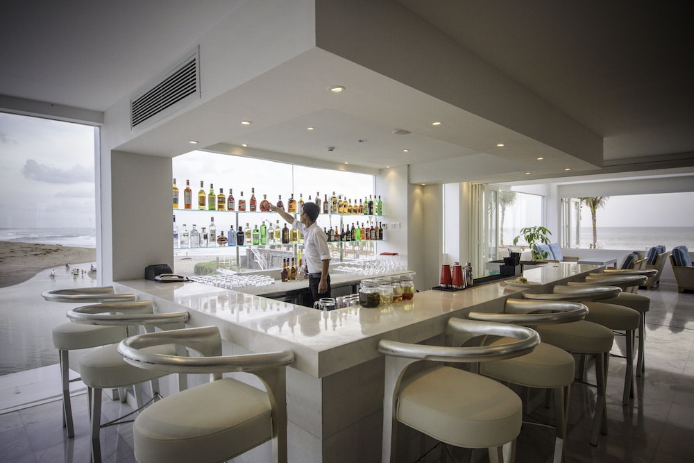 Lv8 Resort Hotel 56/72