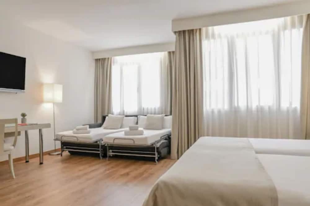 Aparthotel Mariano Cubi Barcelona 30/67