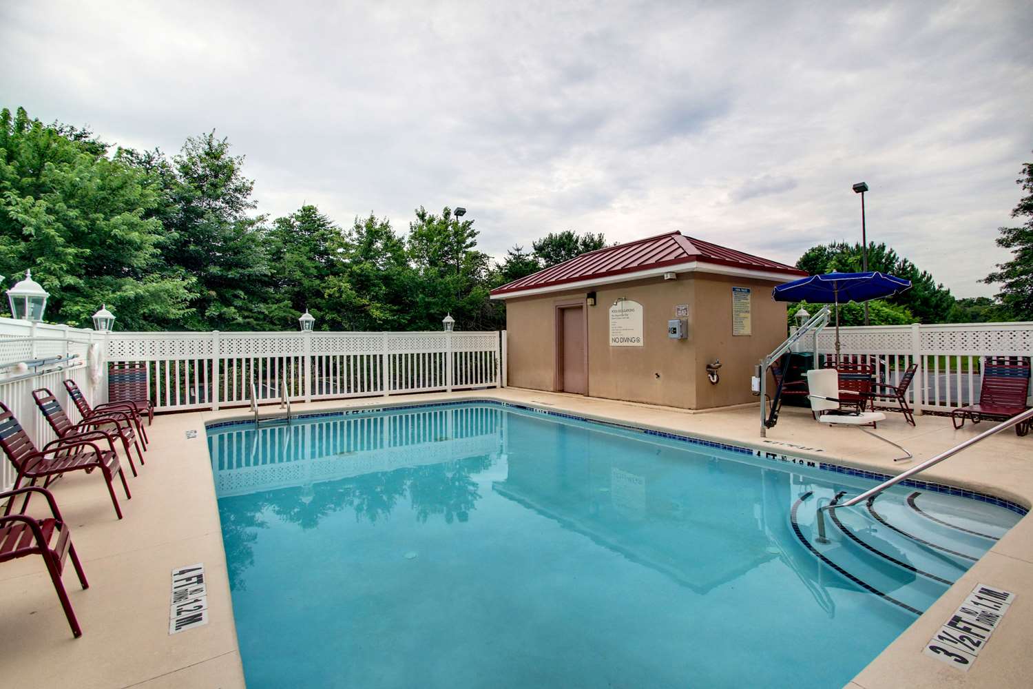 Comfort Suites Woodstock - Atlanta North 1/17