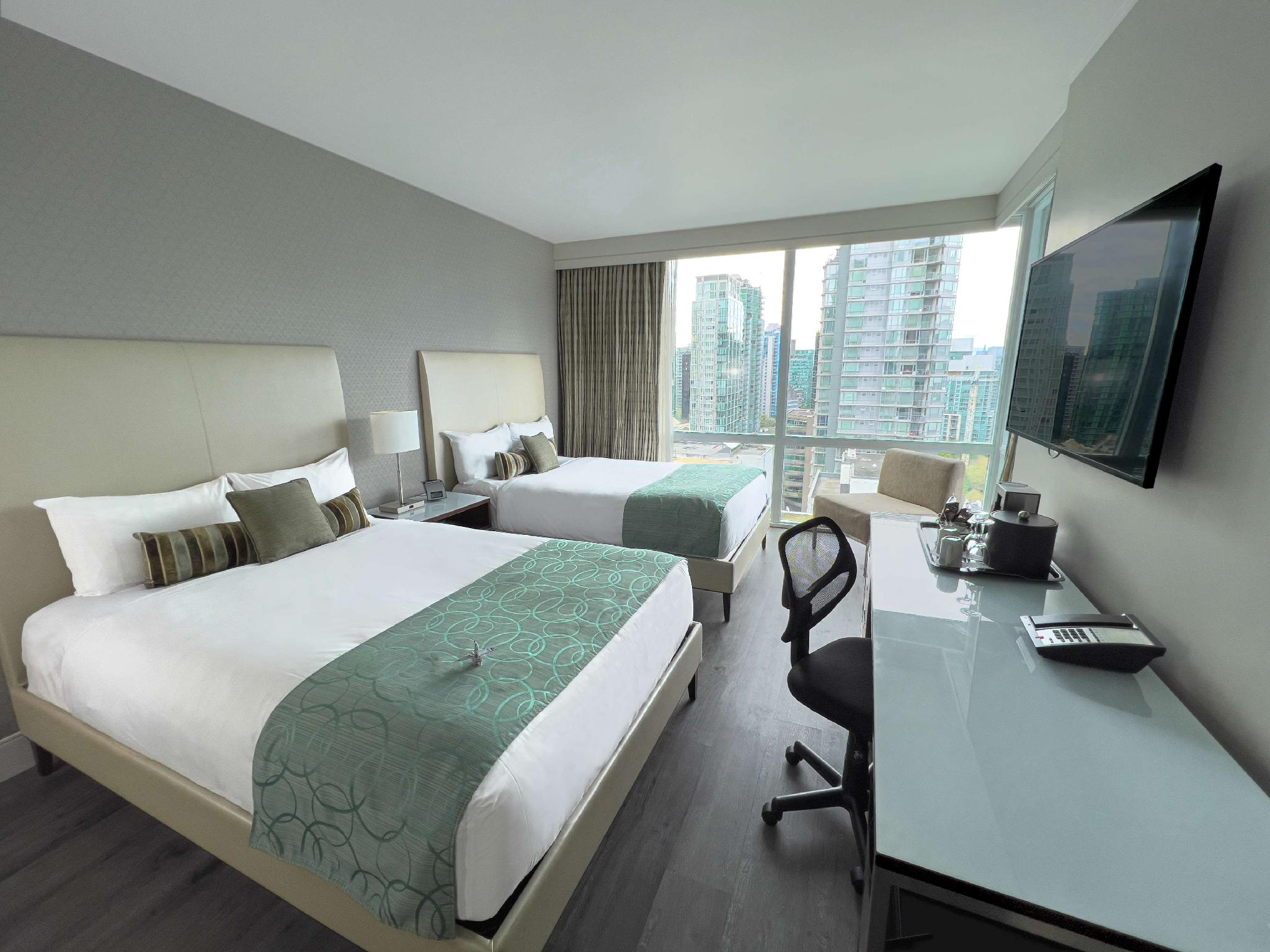 Coast, 2 Double Beds