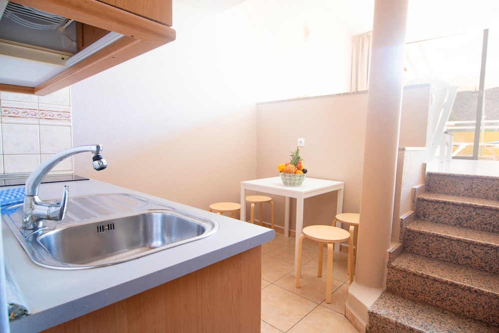 Apartamentos Punta Marina by LIVVO 43/46