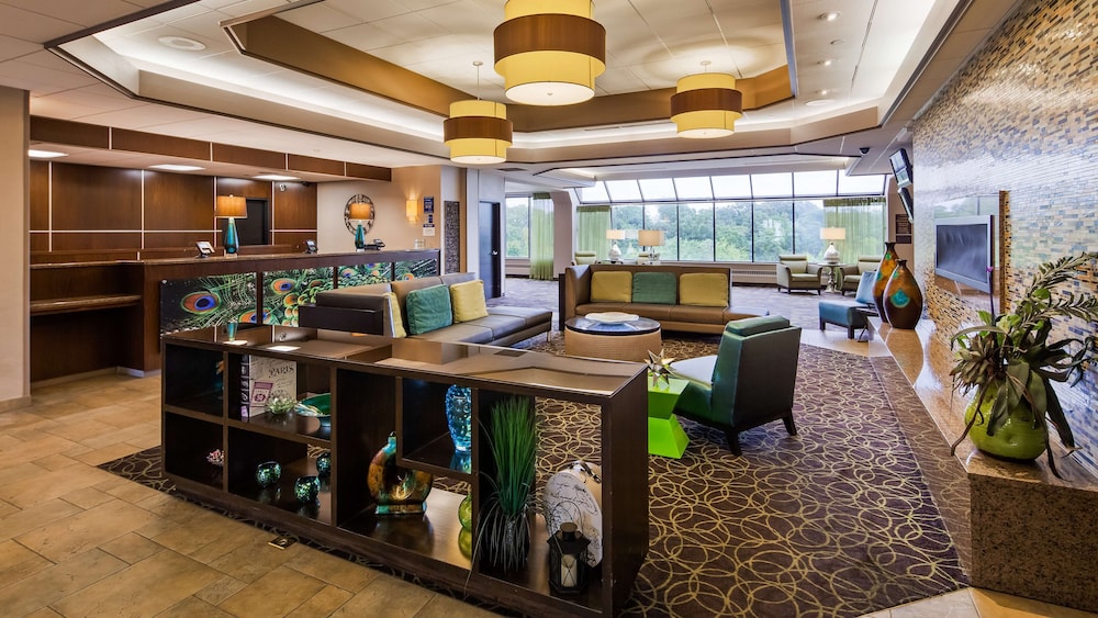 Best Western Plus Kelly Inn 24/27