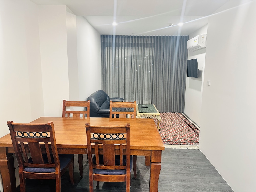 Exodus Dandenong Apartment Hotel 37/50