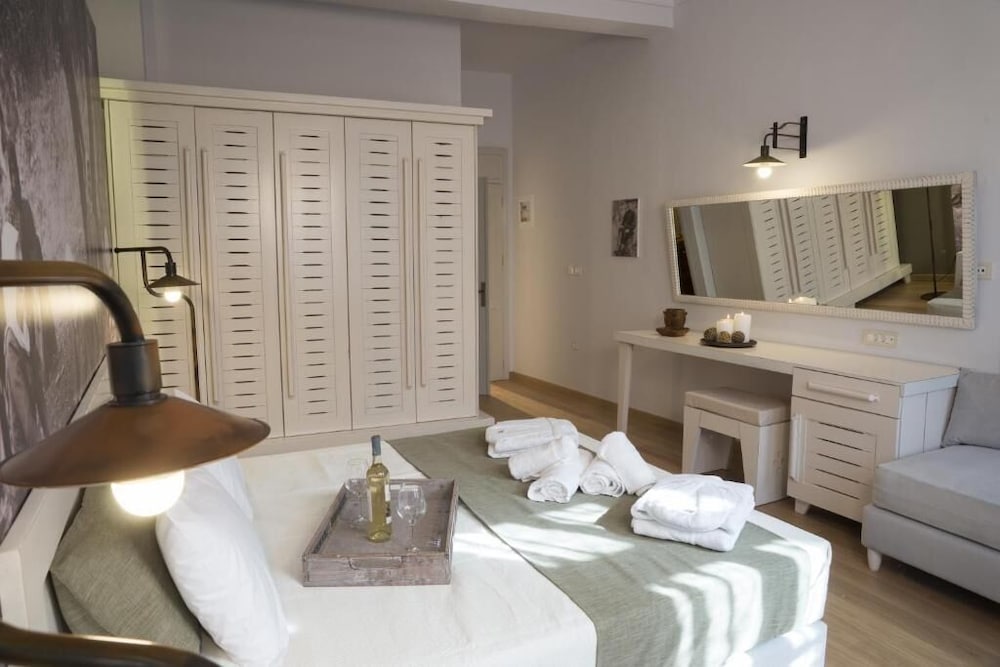 Elia Daliani Suites 13/43