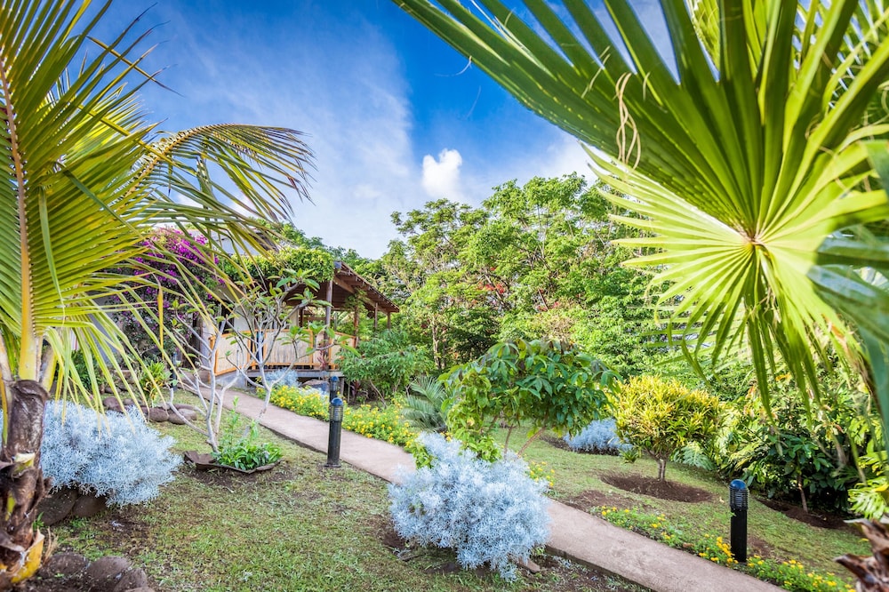 Easter Island Eco Lodge Ex Hotel Rapa Nui 68/75