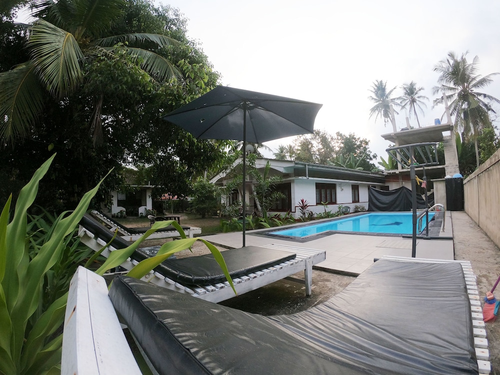 Shriniths Place Dodanduwa 29/35