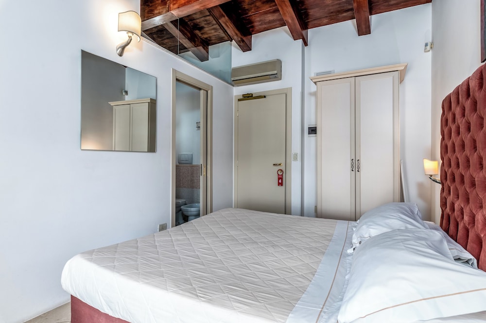 Hotel La Terra Formerly Hotel Rione Antico La Terra 24/59