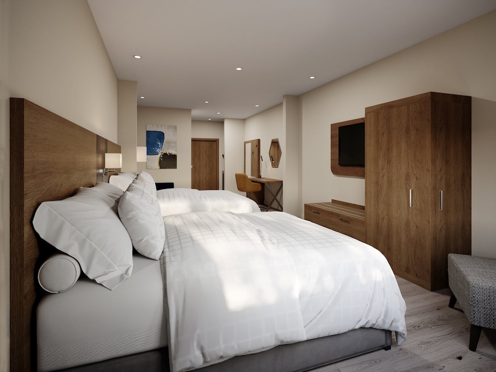 Standard, 2 Queen Beds