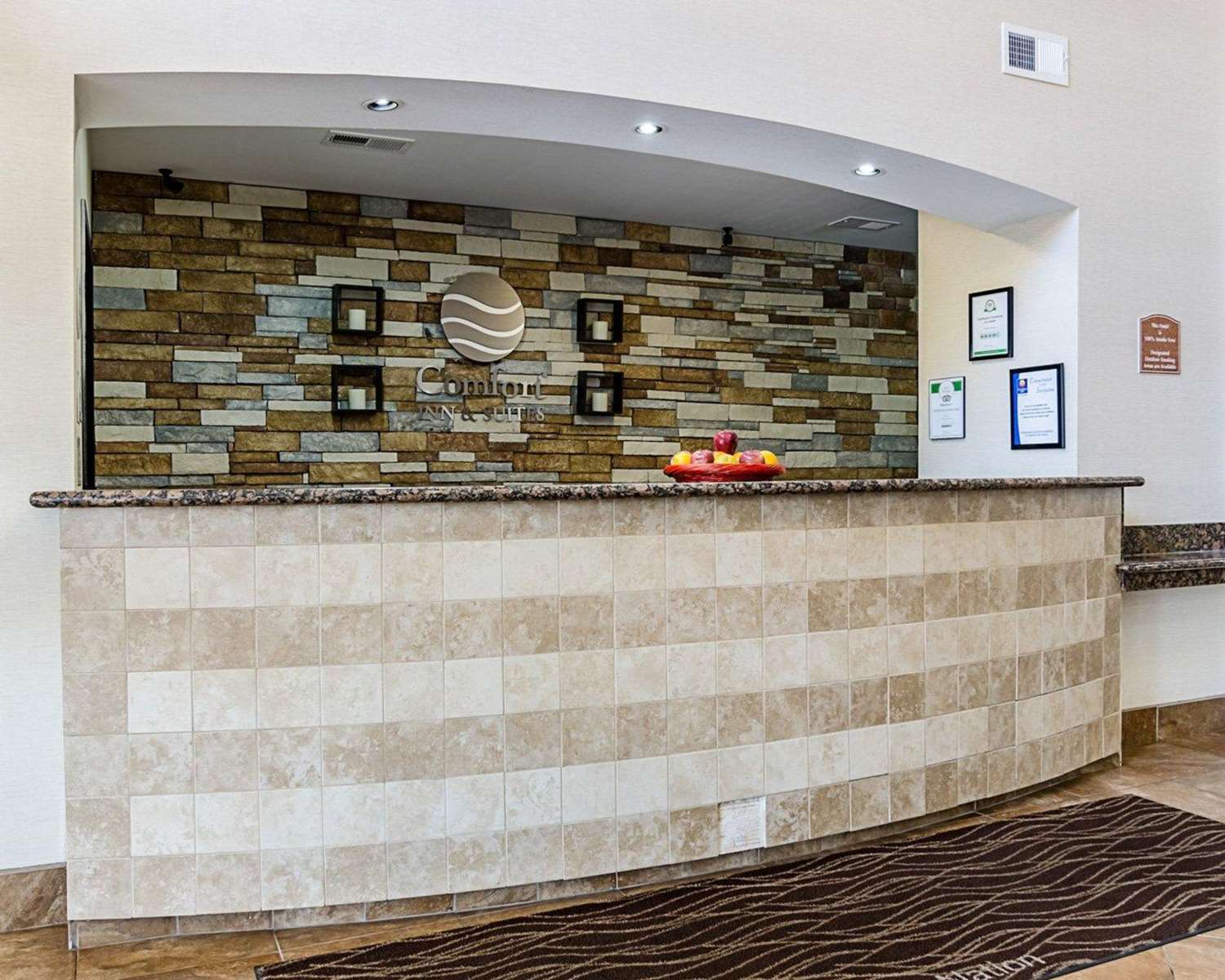 Comfort Inn & Suites Lawrence - University Area 11/49