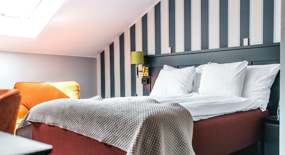 Profilhotels Calmar Stadshotell 10/77