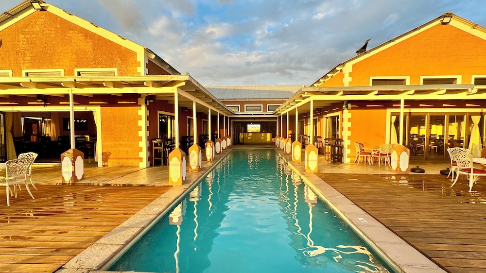 River Crossing Lodge 51/53