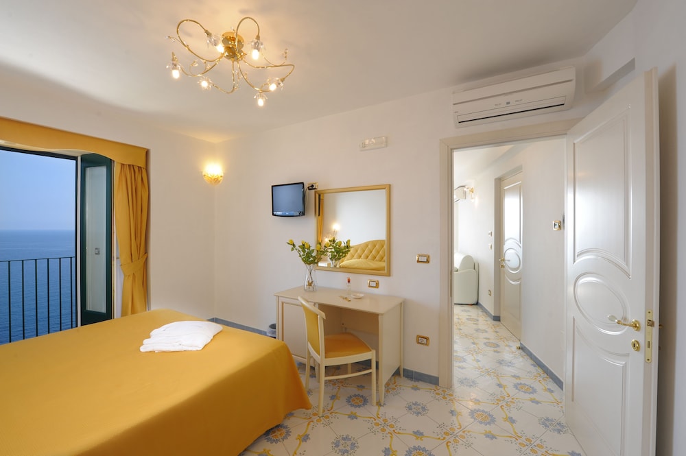 Hotel Villa Maria Pia 54/73