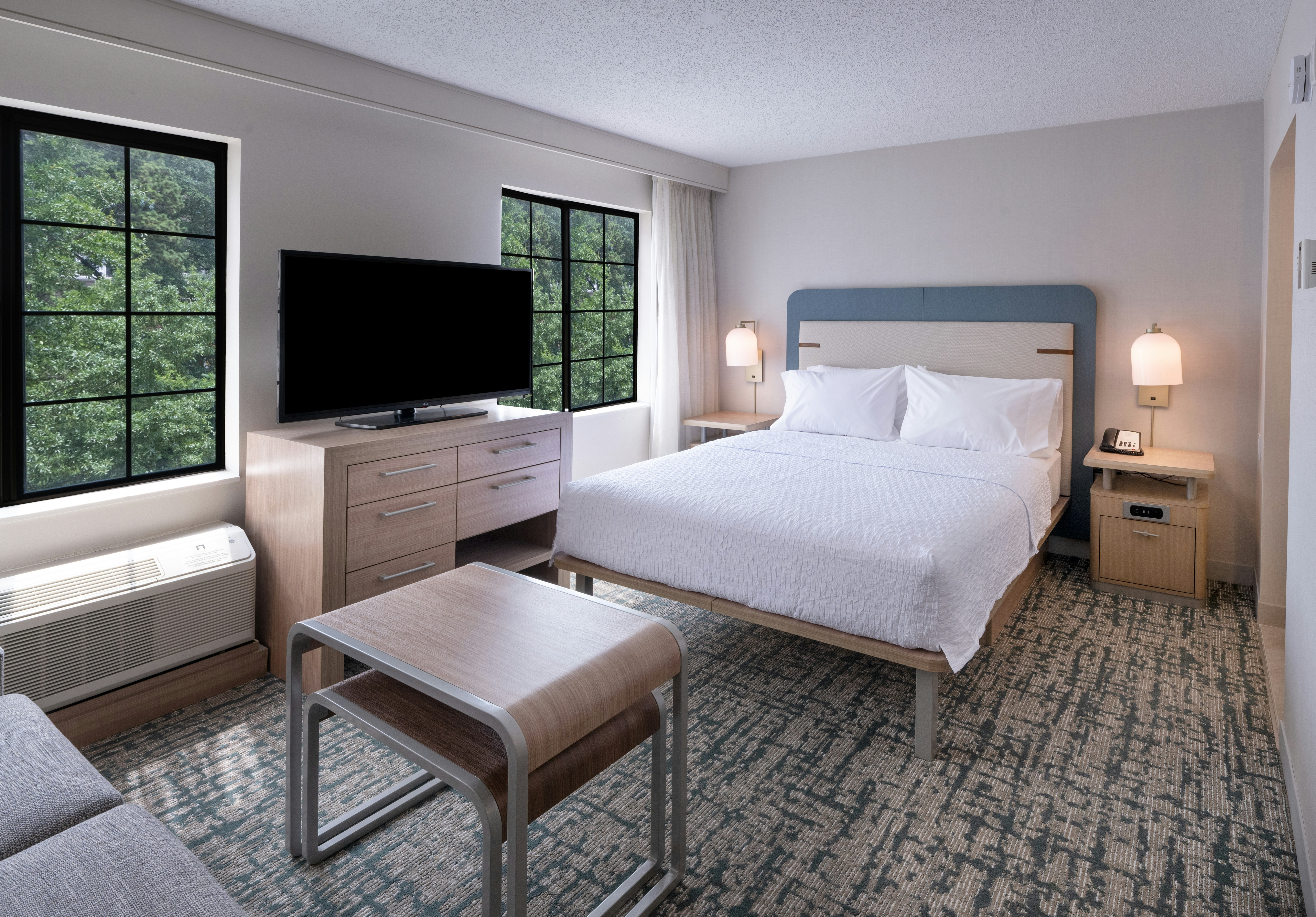 جناح استوديو بسرير كوين