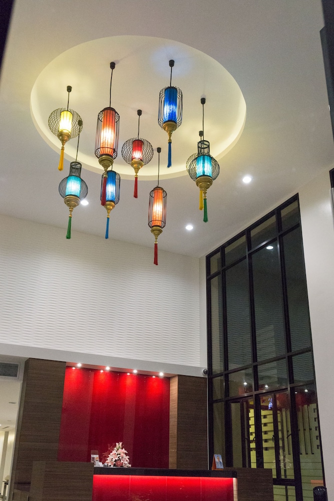 Visa Hotel Hua Hin 12/64