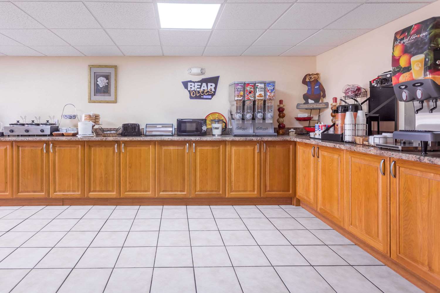 Travelodge By Wyndham Chattanooga/Hamilton Place 2/11