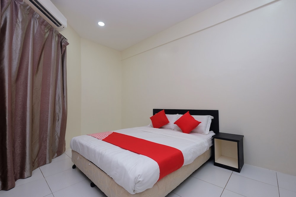 OYO 1104 Q Hotel 17/22
