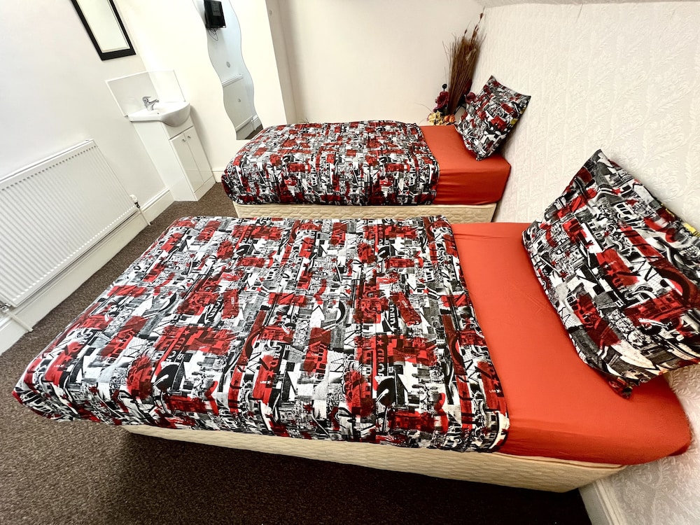 Blackpool Central Hotel 30/50