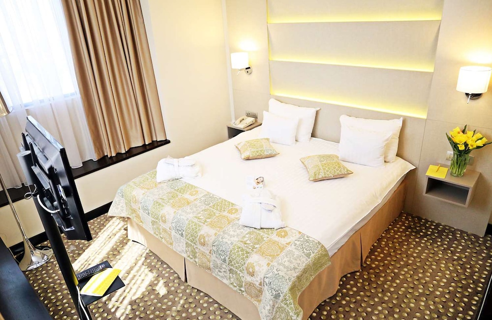Leonardo Hotel Bucharest City Center (ex Golden Tulip Victoria) 24/38
