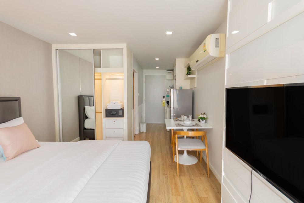 United Residence 13/50
