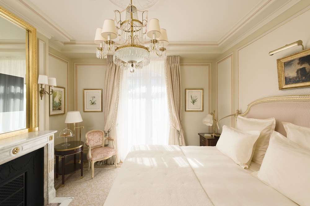 Ritz Paris 9/86