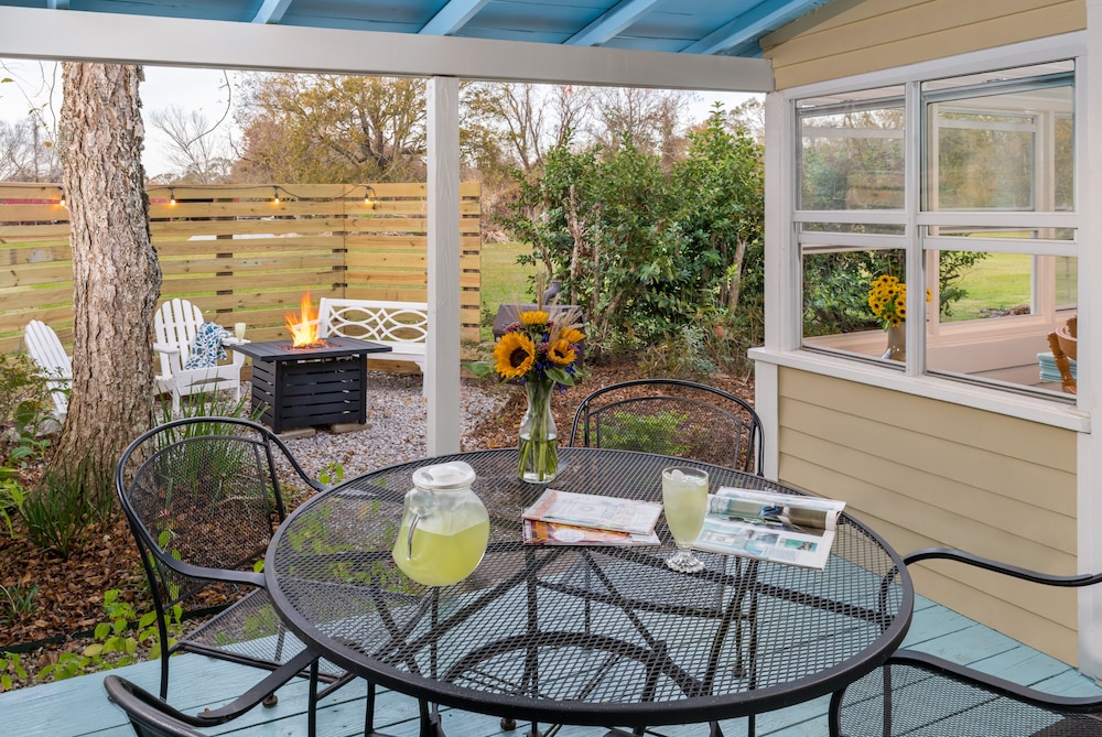 Maison D Memoire Bed & Breakfast Cottages 26/50