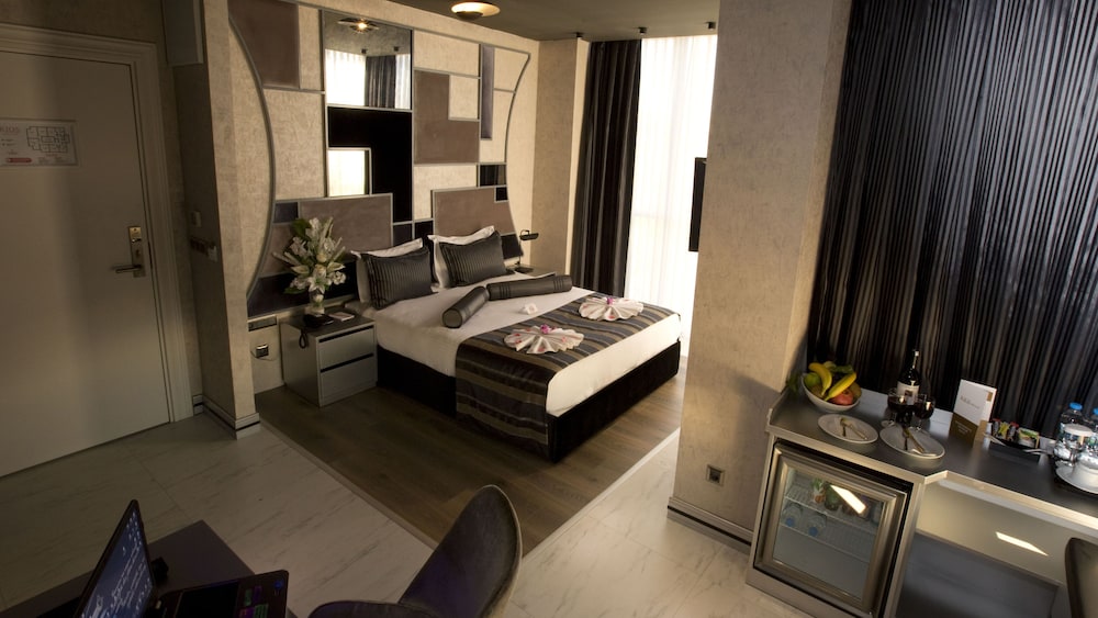 Rios Edition Hotel 50/67