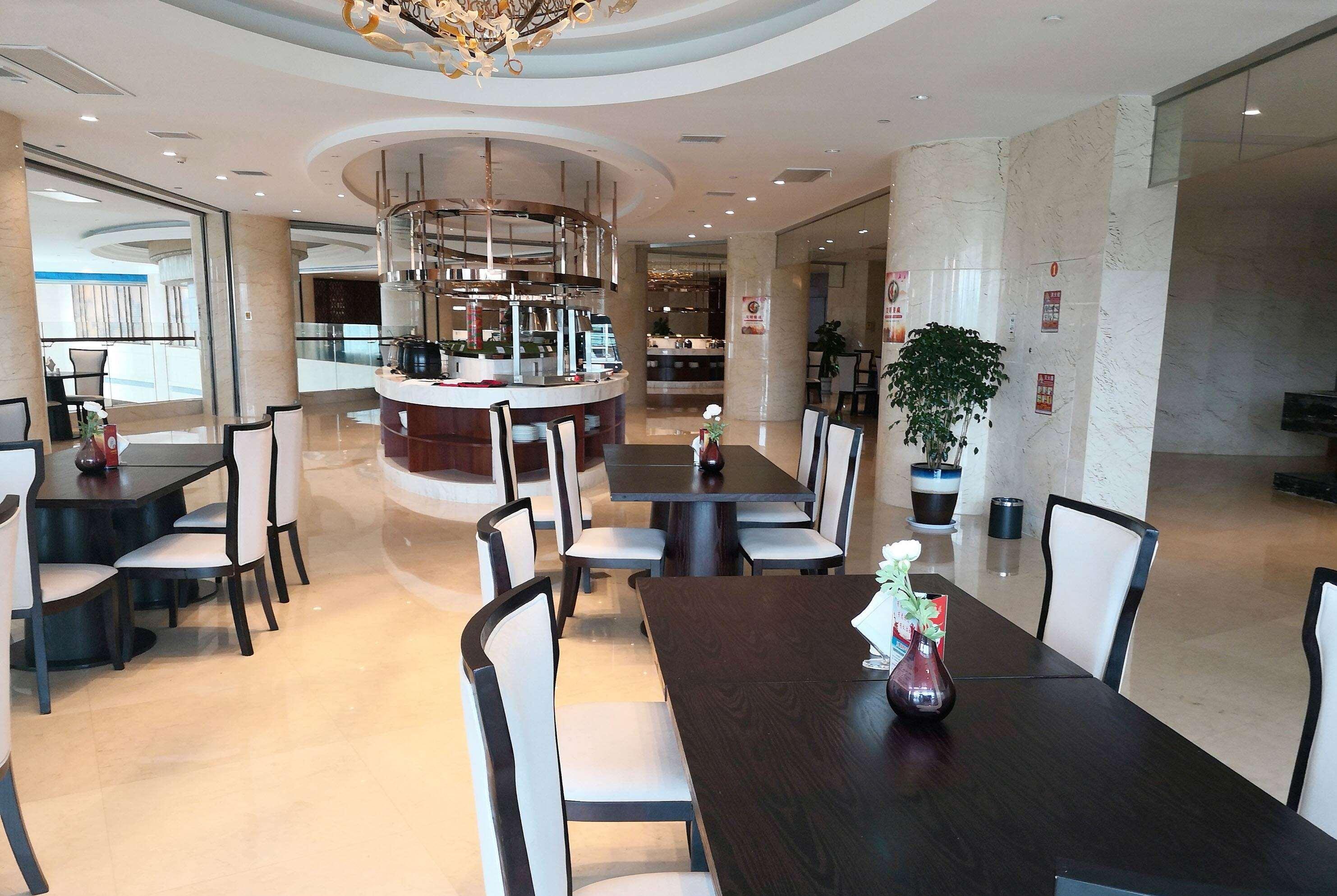 Days Hotel & Suites By Wyndham Jiangsu Xinyi 13/19