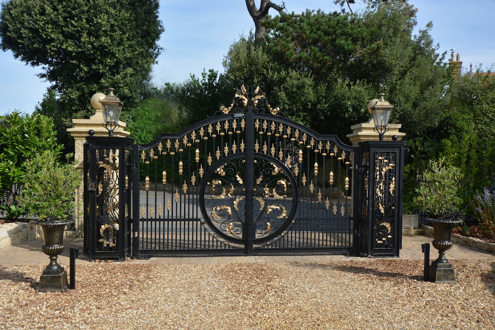 Haven Hall 50/57