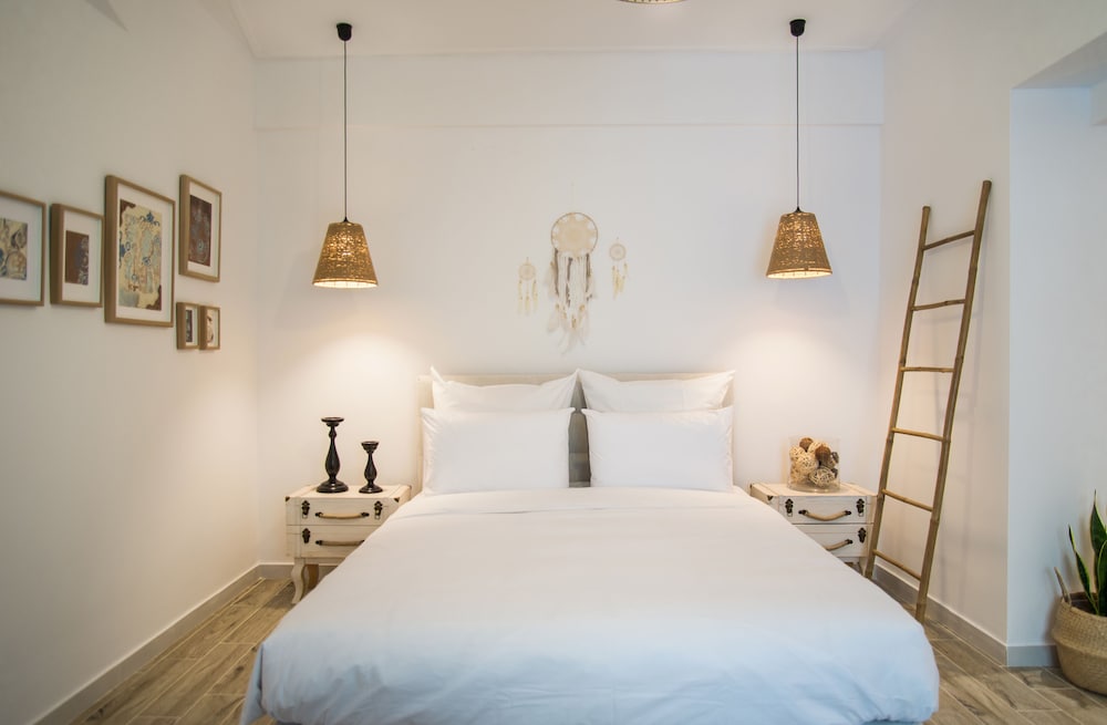 Pinacota Suites Athens 15/50