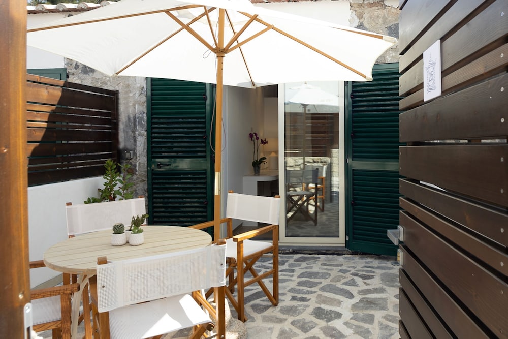 Pagoda Hotel Residence 4/50