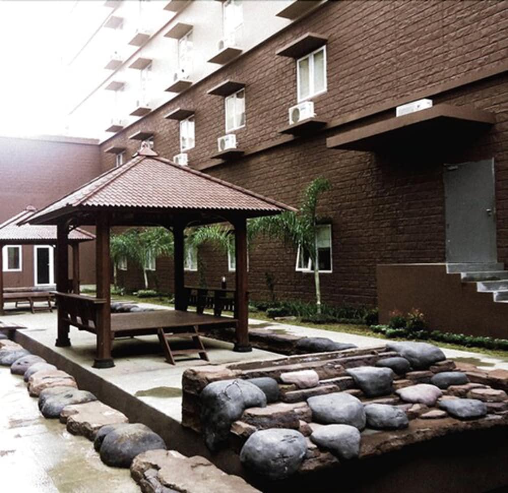 Hotel Olive 4/52