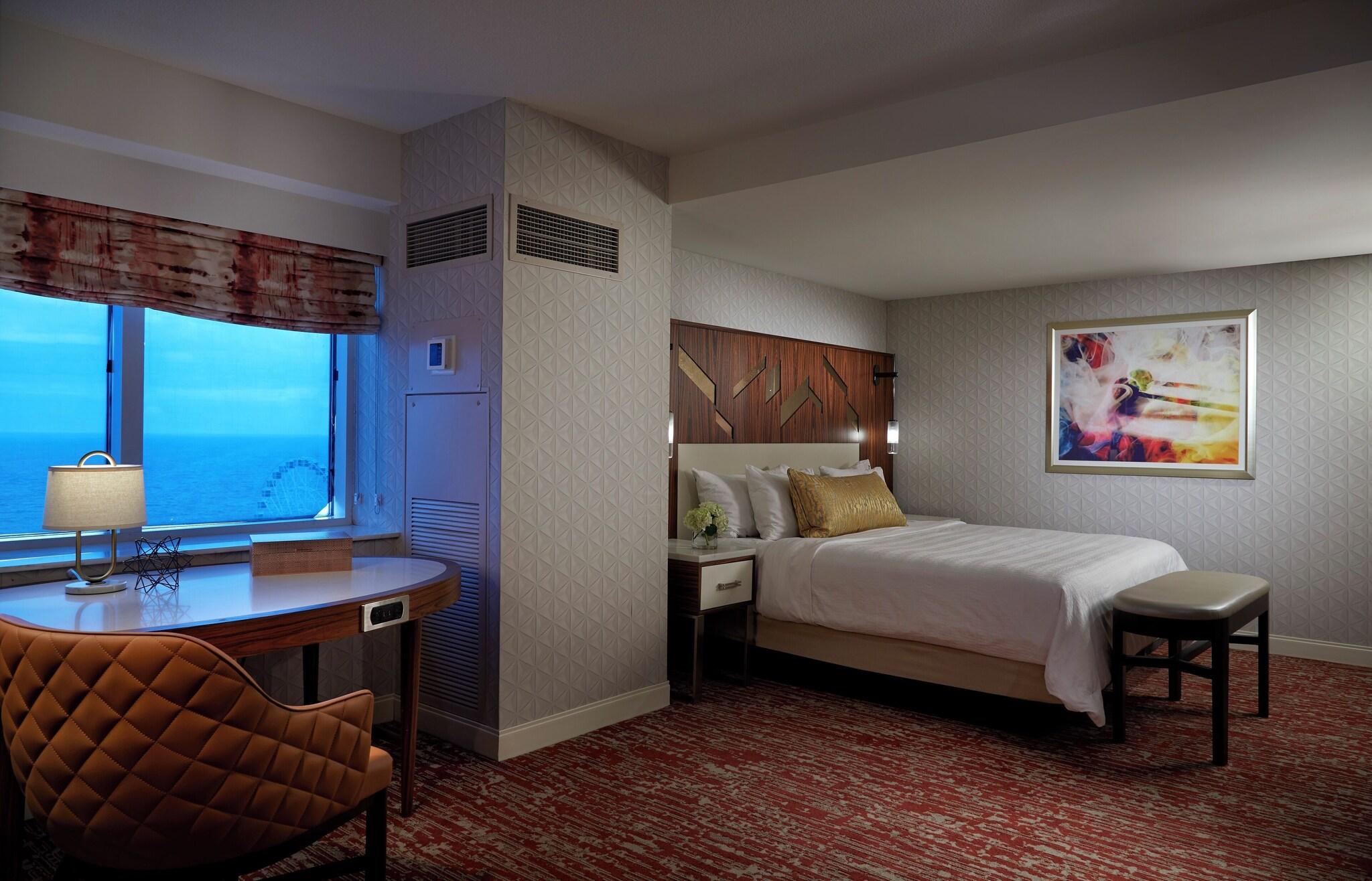 Suite, King Bed, Bay View